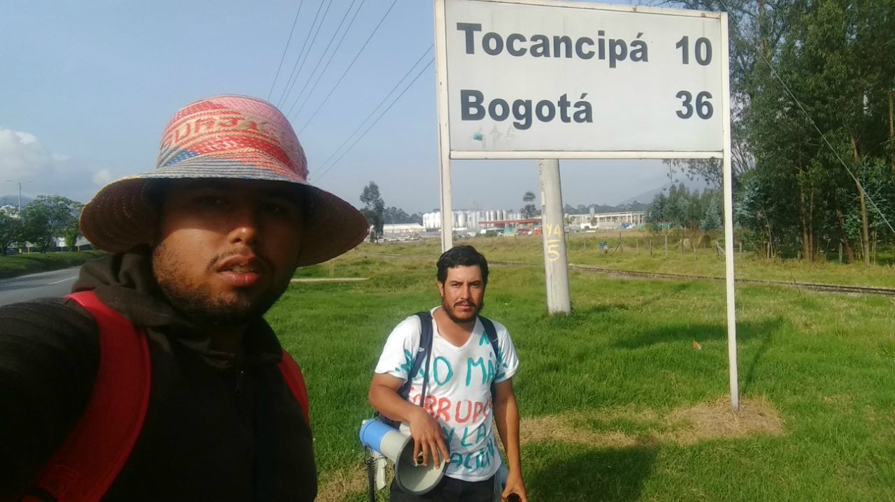 Los últimos kilómetros para llegar a Bogotá fueron los más duros para los estudiantes. 