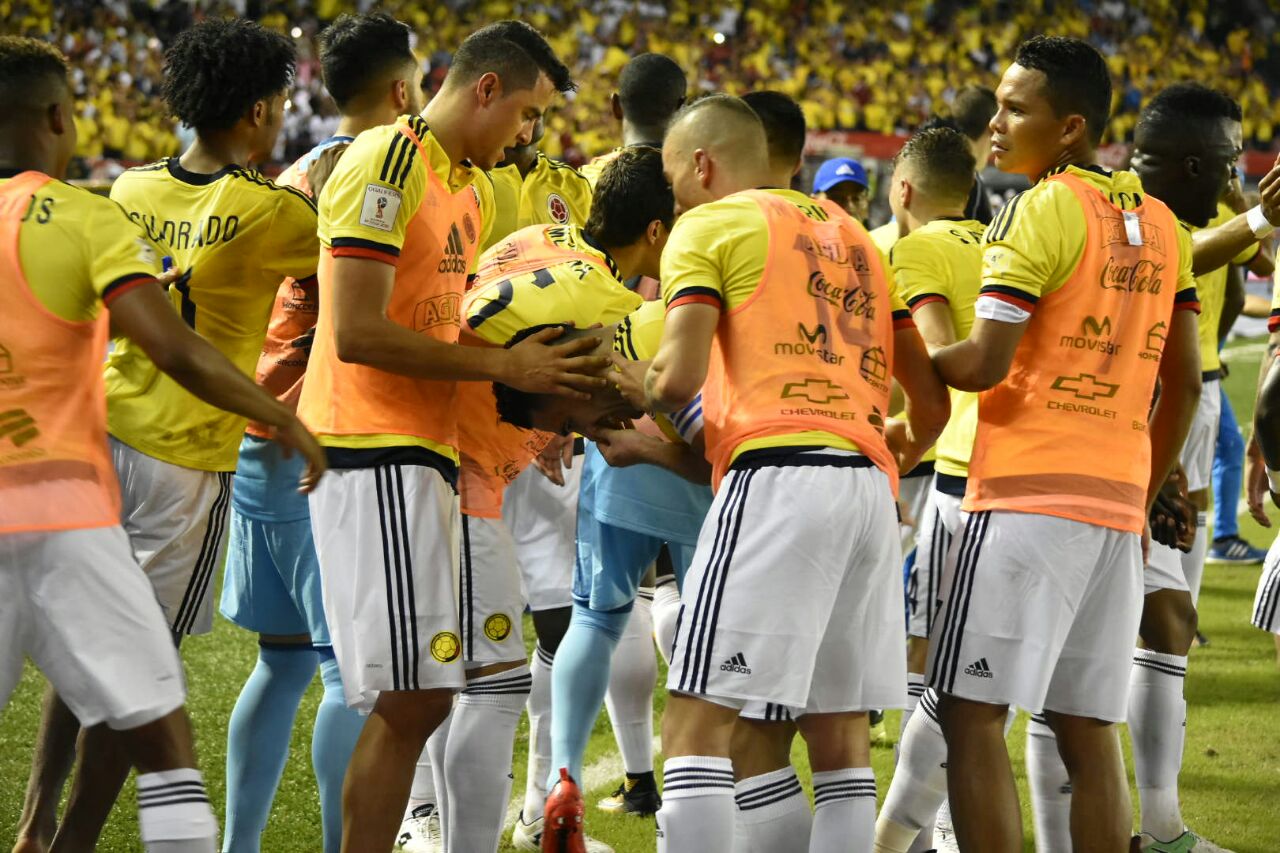 Celebración colombiana del gol de Falcao.