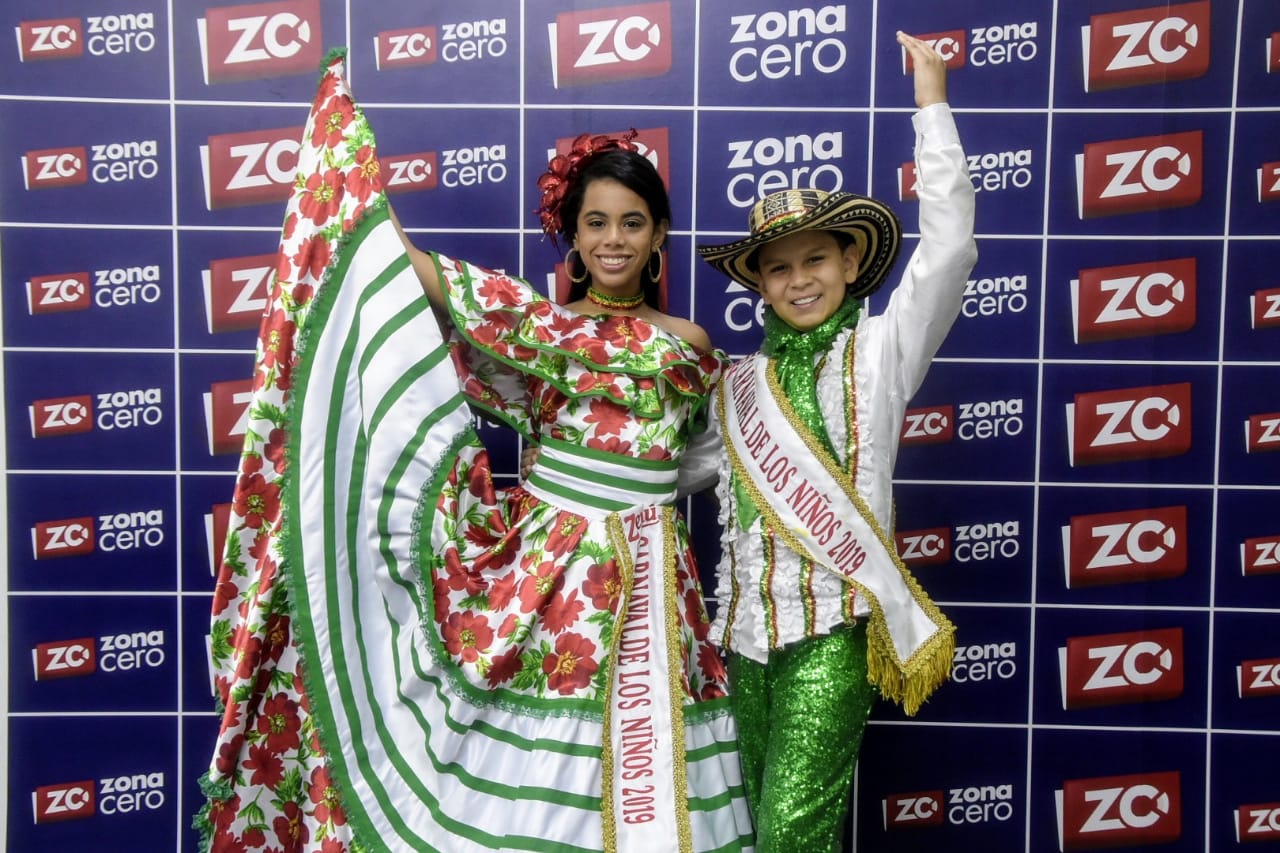 Isabella Sofía Chacón Ruiz y César Andrés De la Hoz Padilla,Reyes del Carnaval de los Niños 2019.