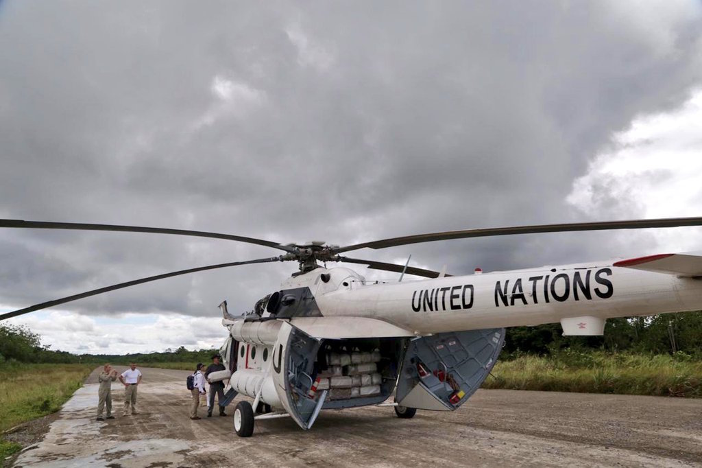 Helicóptero facilitado por la Misión de la ONU para el traslado de los restos desde Medellín.