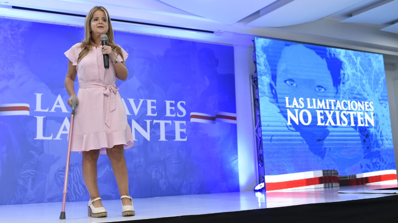 La candidata a la Gobernación, Elsa Noguera.