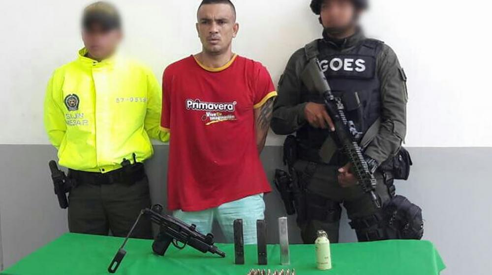 Gheiner Enrique Vásquez Mendoza, alias 'Toro', líder del 'Bloque Central Renacer', tras ser capturado en Rebolo, el 24 de diciembre de 2018.