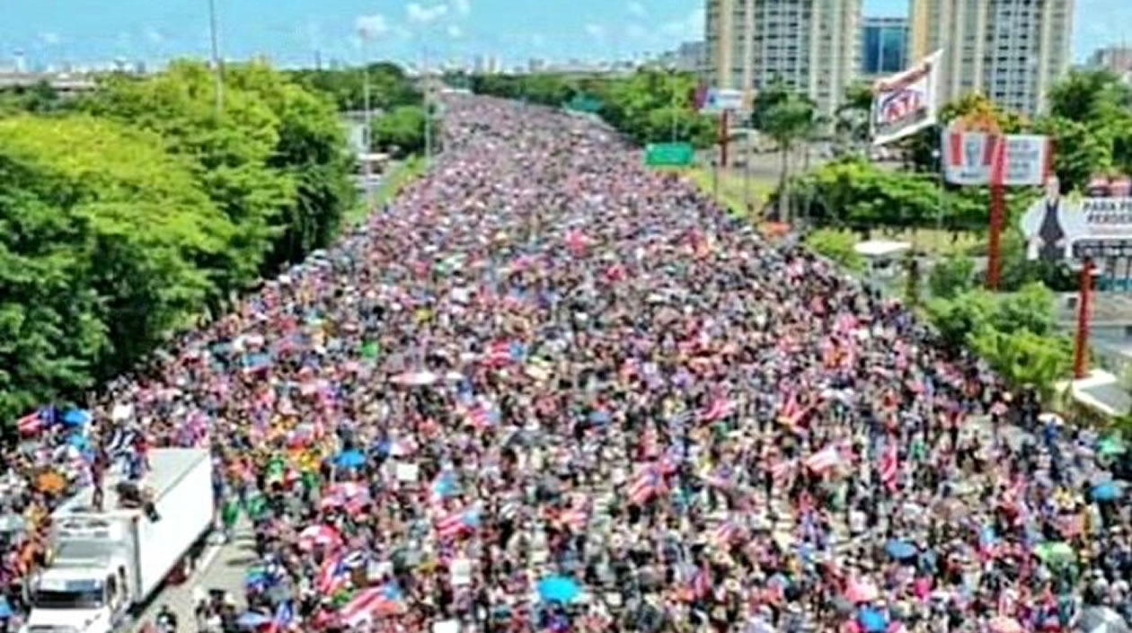 La marcha fue masiva.