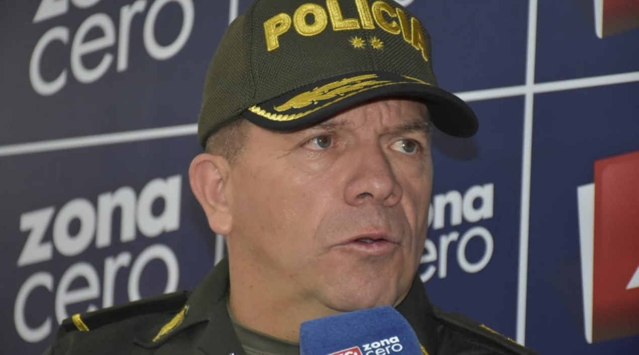 General Ricardo Alarcón, nuevo comandante de la Policía Metropolitana de Barranquilla, en su visita a Zona Cero.