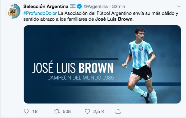 La Selección Argentina lamentando el fallecimiento.