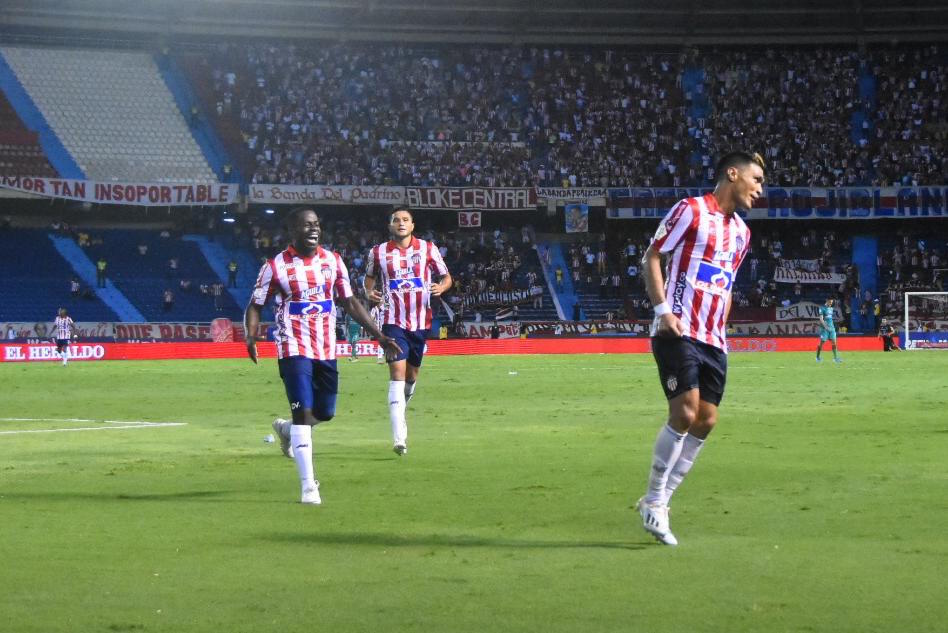 Teófilo Gutiérrez celebra el segundo gol rojiblanco.