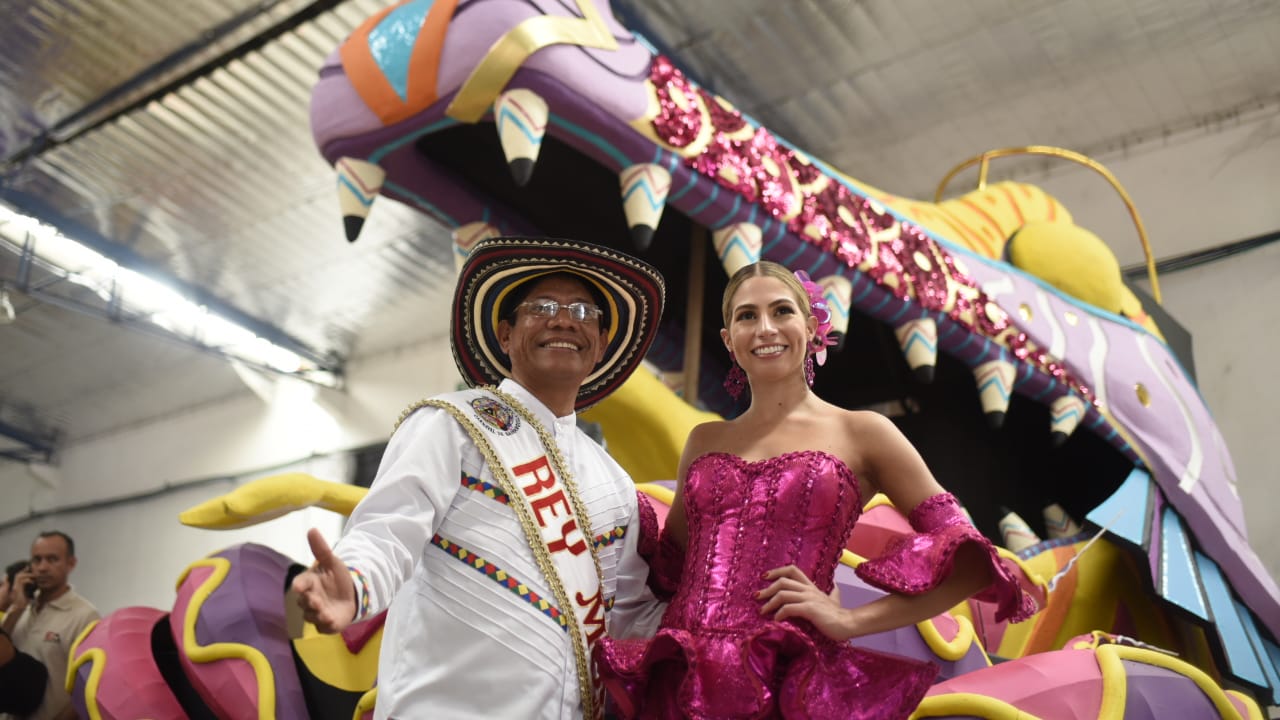 Los Reyes del Carnaval de Barranquilla Alcides Romero e Isabella Chams.