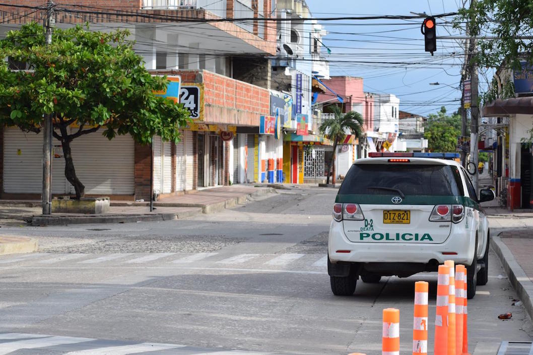 La Policía del Atlántico patrullando en el Municipio de Baranoa.