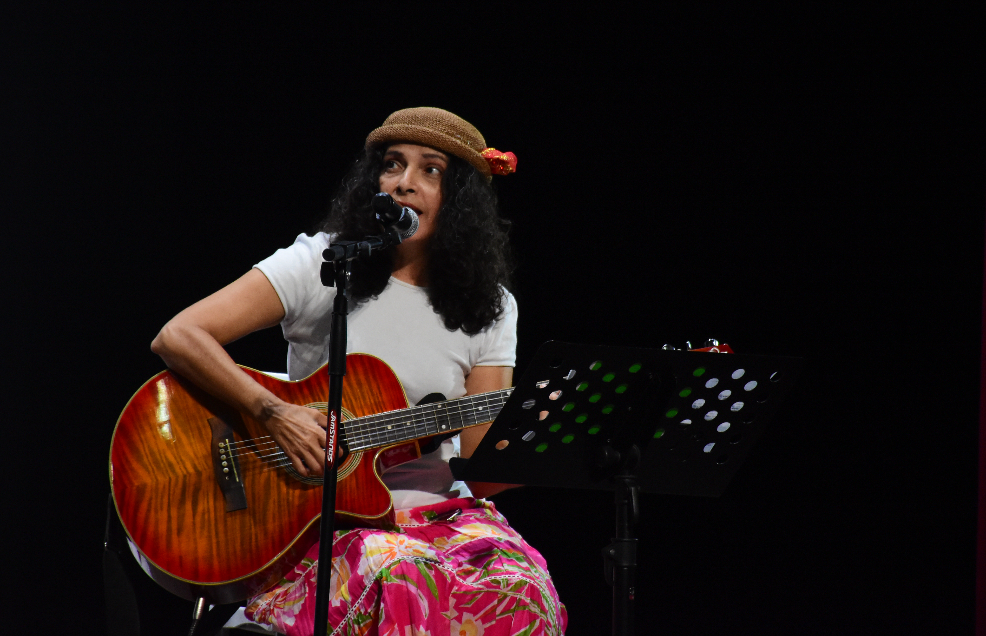 Vicky Osorio, narradora, titiritera y cantautora barranquillera.