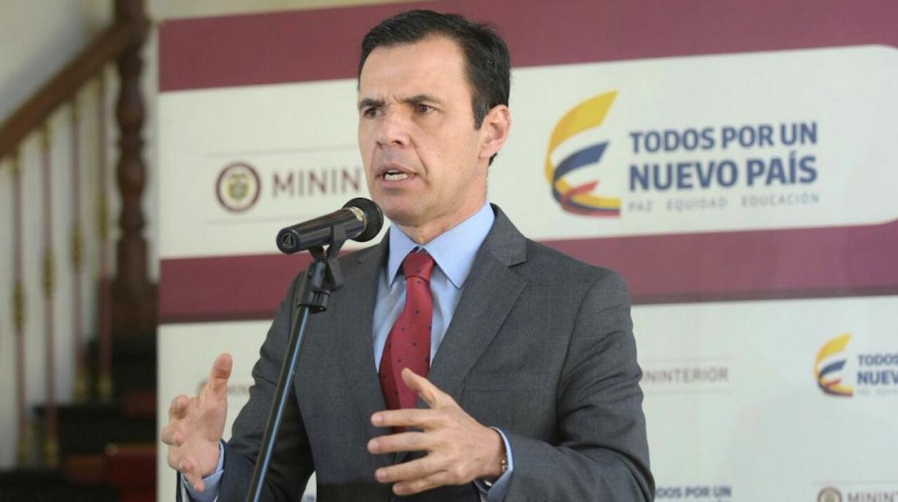 Guillermo Rivera, Ministro del Interior.
