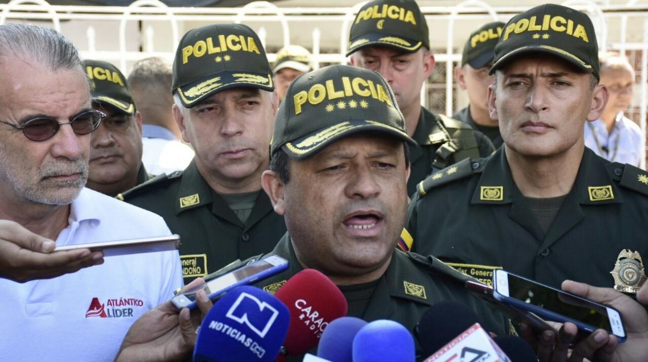 El general Jorge Nieto, director nacional de la Policía, durante la rueda de prensa.