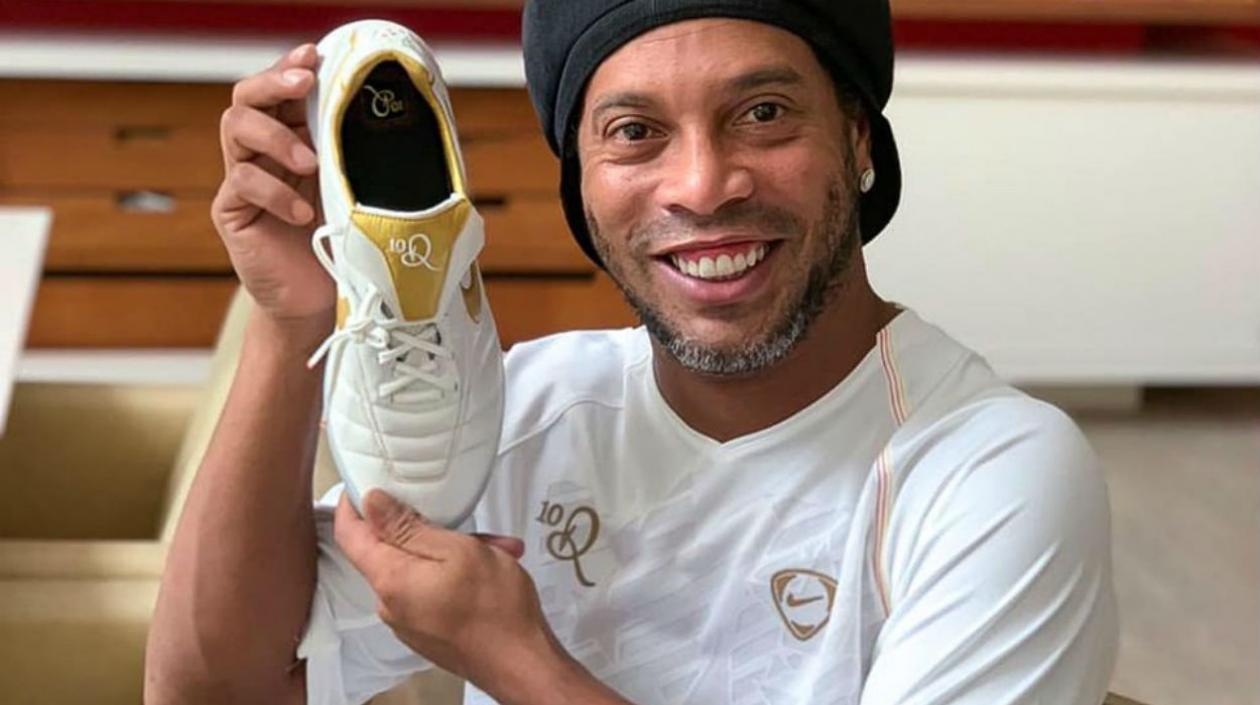 Ronaldinho, jugador brasileño. 