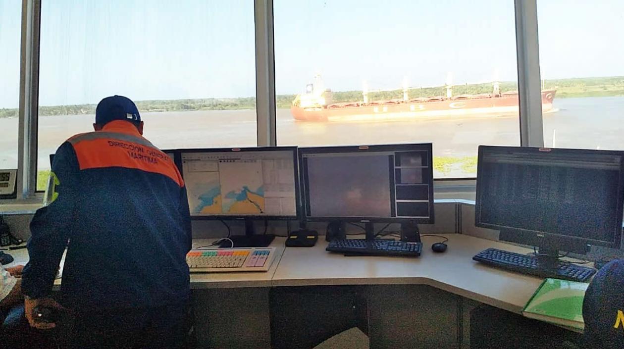Estación de Control de Tráfico Marítimo y Vigilancia Fluvial