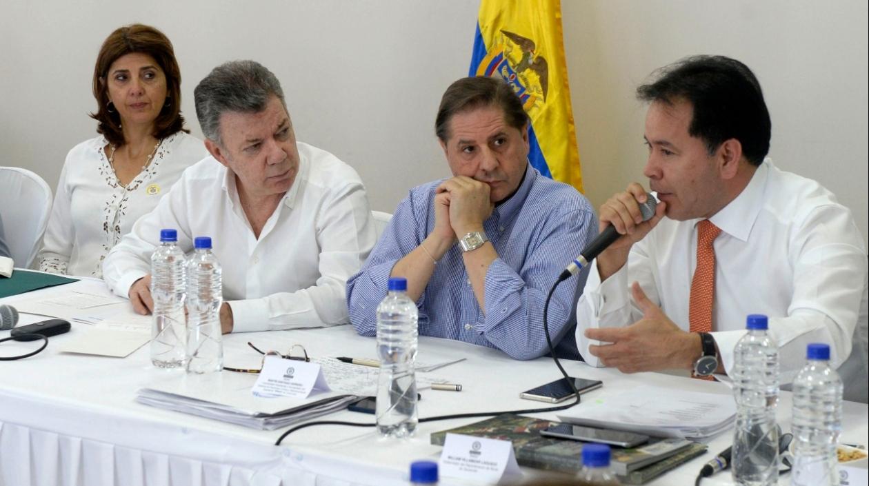 Reunión liderada por el Presidente Juan Manuel Santos en Cúcuta para dar a conocer nuevas medidas para atención y control de migración venezolana. 