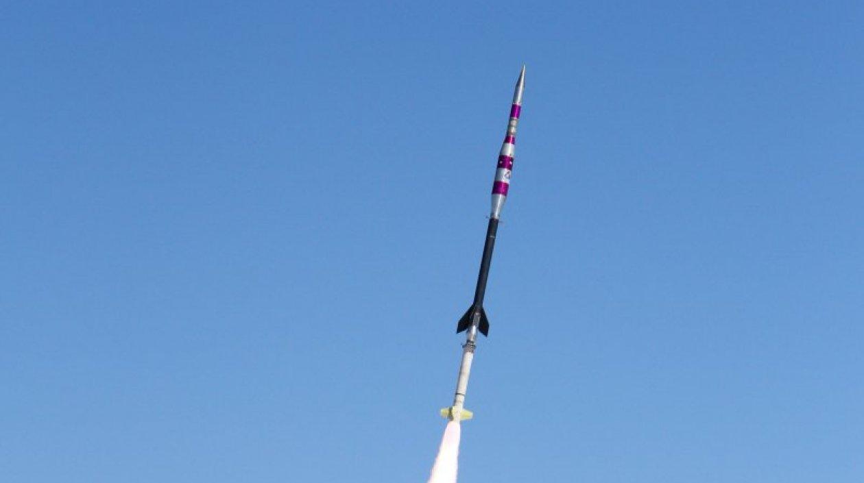 La NASA lanzó el cohete a las 12.20 del día.
