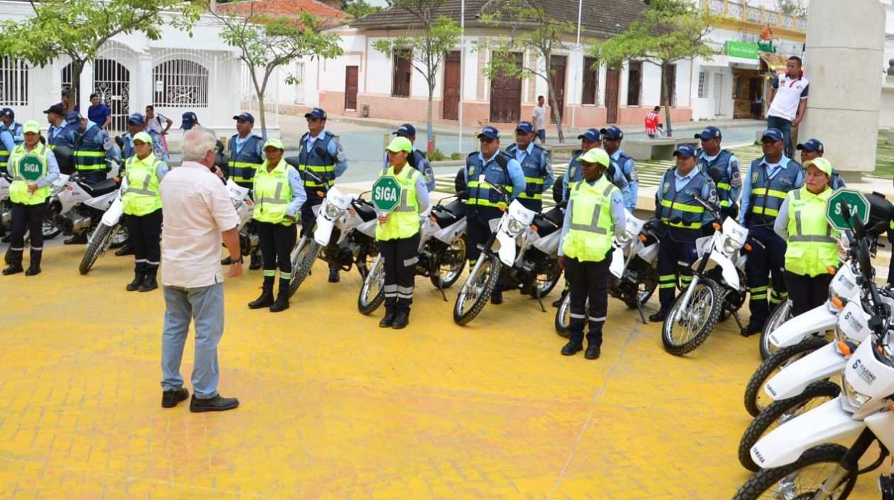 Las nuevas motos hacen parte del grupo de 20 que había anunciado el alcalde Joao Herrera.
