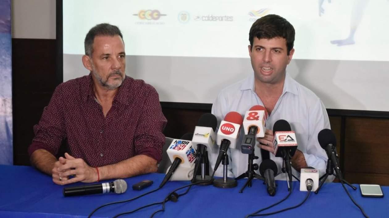 El secretario de Cultura, Juan José Jaramillo, y el director de los Juegos Centroamericanos, Daniel Noguera.