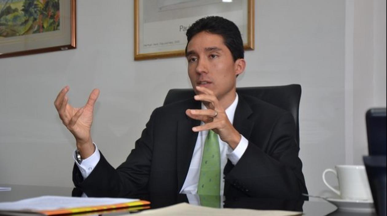 Luis Fernando Mejía asumirá dirección de Fogafín.