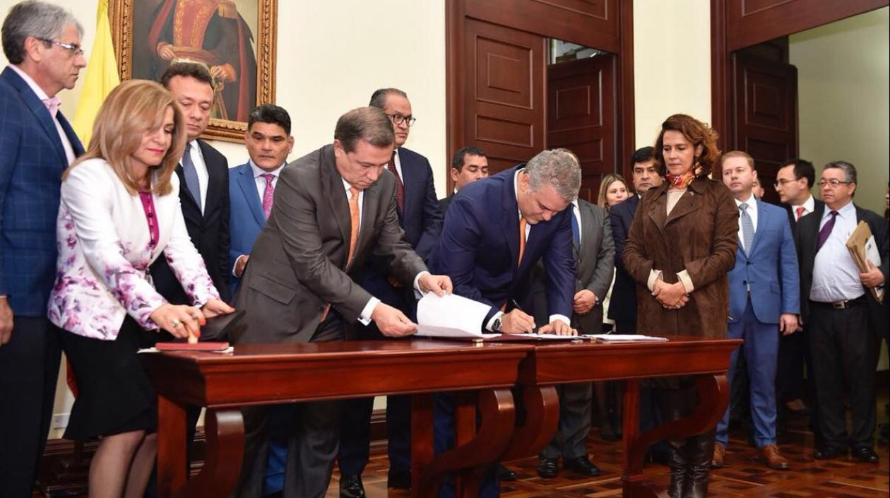 El Presidente, Iván Duque, radicó este martes un proyecto de ley contra la corrupción