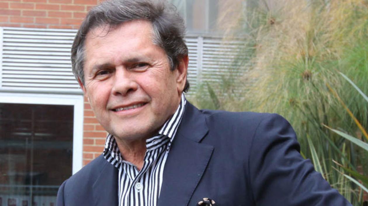  Carlos Mattos, empresario.