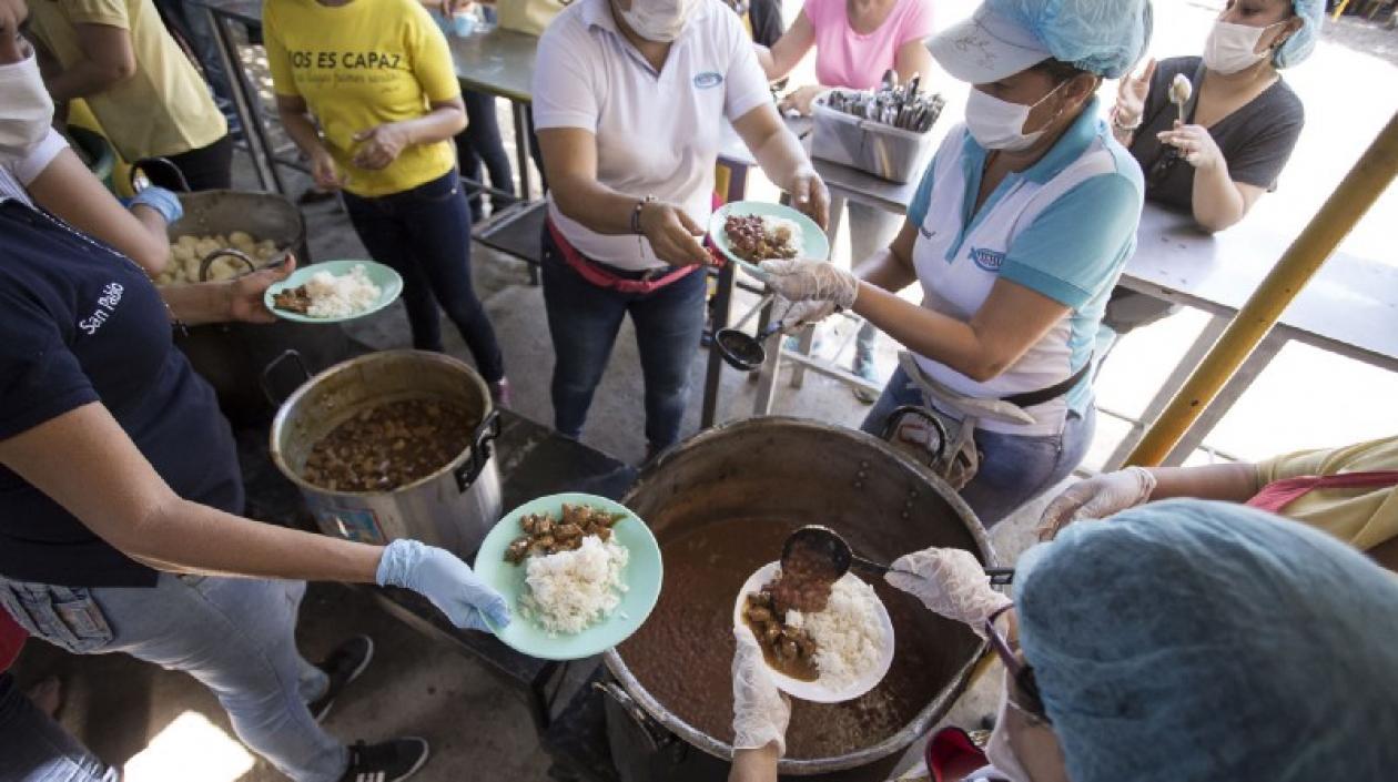  El PMA sirve 2.000 raciones de comidas diarias a venezolanos.