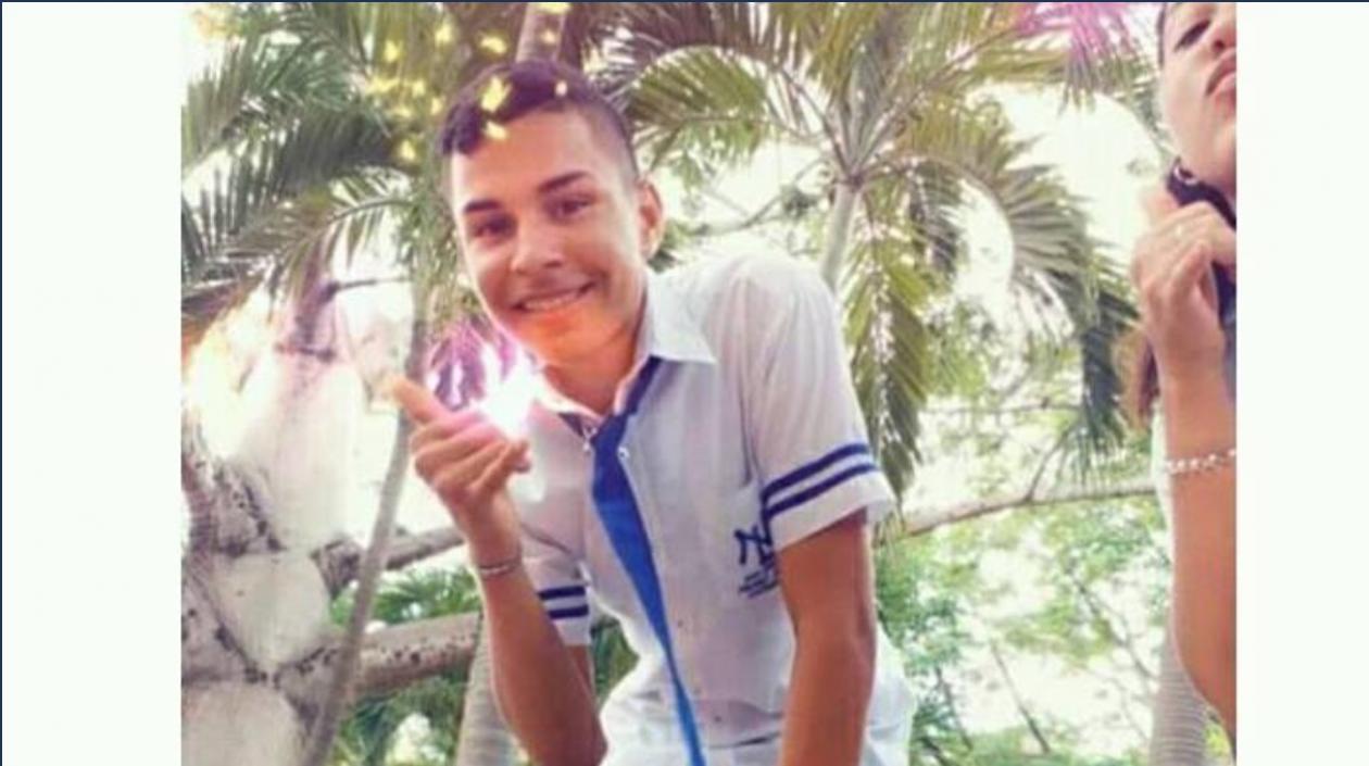 Dairo López Ceballo, estudiante fallecido por una bala perdida.
