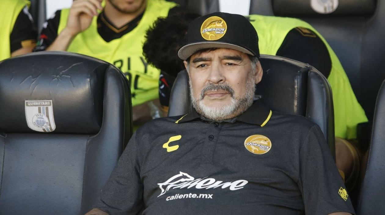 Diego Maradona, entrenador de los Dorados. 