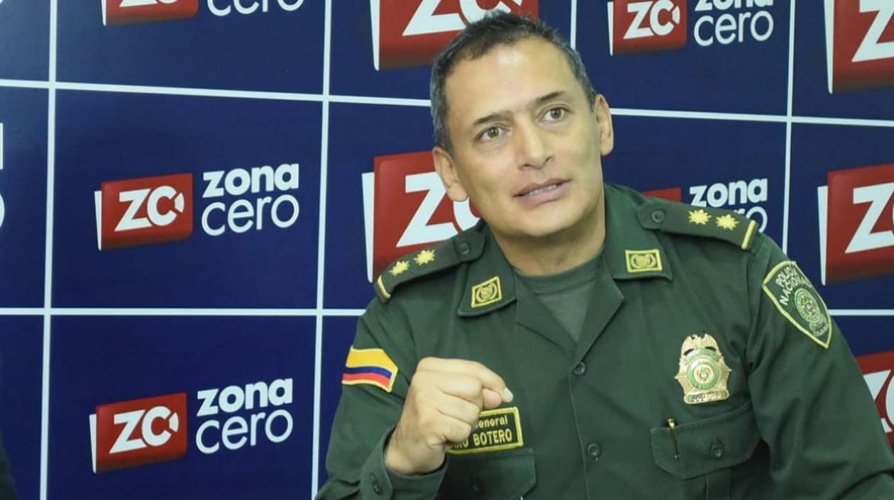 El general Mariano Botero, comandante de la Policía Metropolitana.