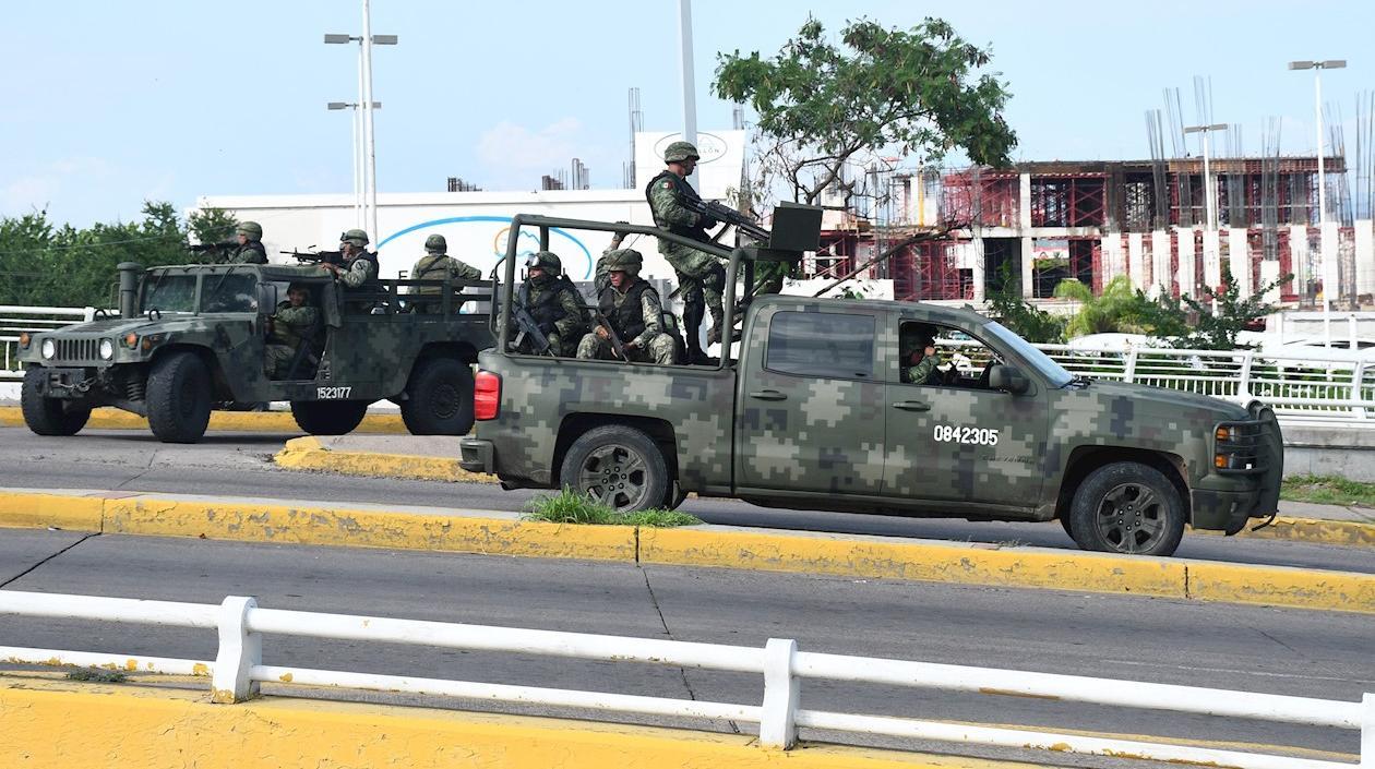 Soldados en Culiacán.