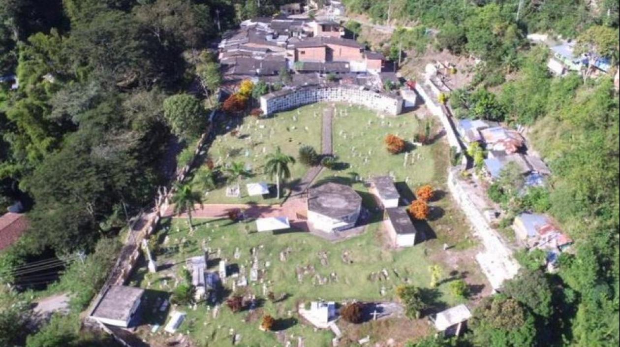 Cementerio Las Mercedes de Dabeiba, Antioquia.
