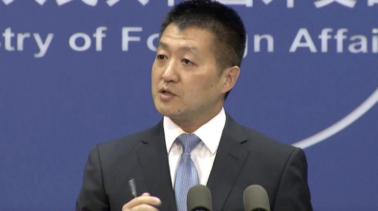 El portavoz del Ministerio de Asuntos Exteriores chino Lu Kang.