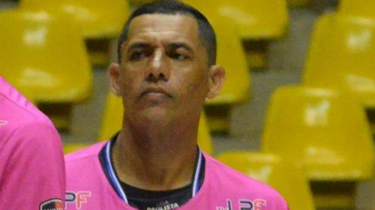 Isildo Fabiano Bianchi, árbitro brasileño fallecido. 