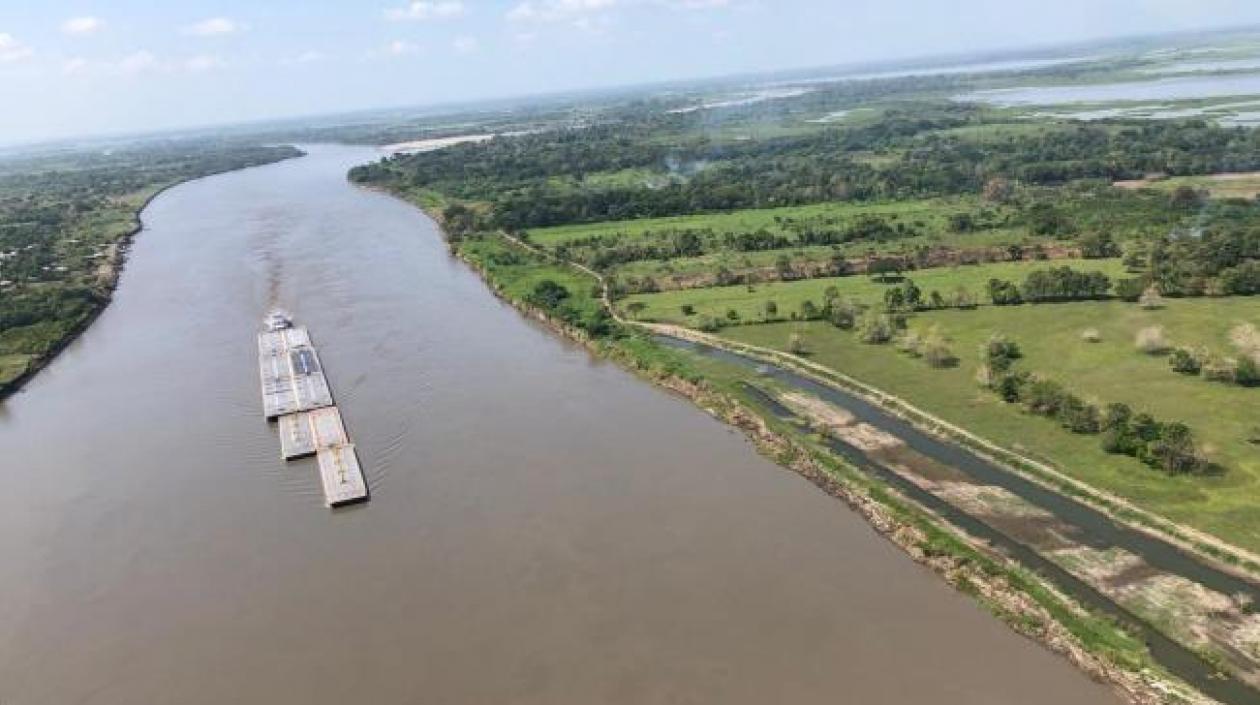 Los $30 mil millones se invertirán en proyectos para atender: el tramo de Barrancabermeja – Pinillos (Bolívar), Canal de acceso al Puerto de Barranquilla y Canal del Dique".