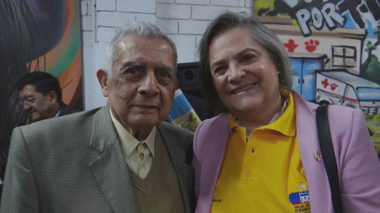 Carlos Romero, esposo de la política Clara López, falleció este jueves