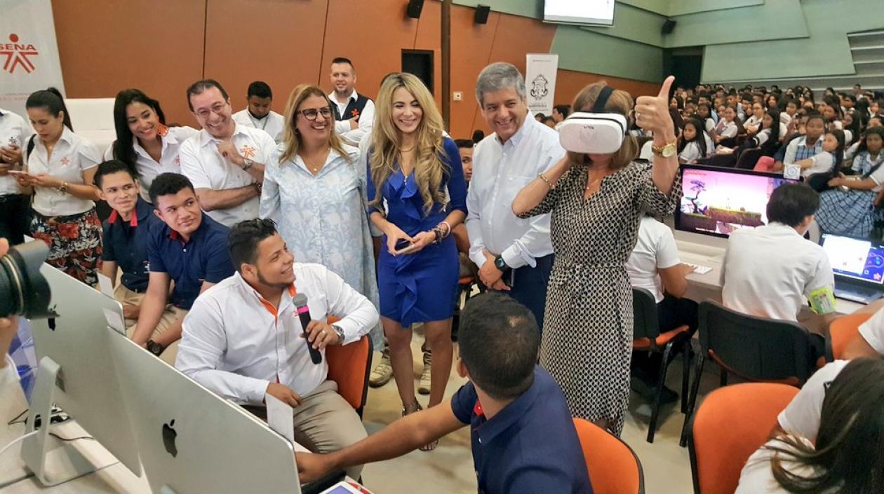Imágenes del lanzamiento del programa en alianza entre el Sena, Alcaldía de Barranquilla y Amazon Web Services.