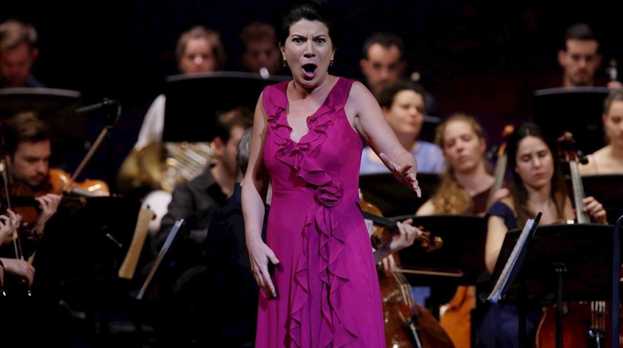 La mezzosoprano austriaca Elisabeth Kulman.