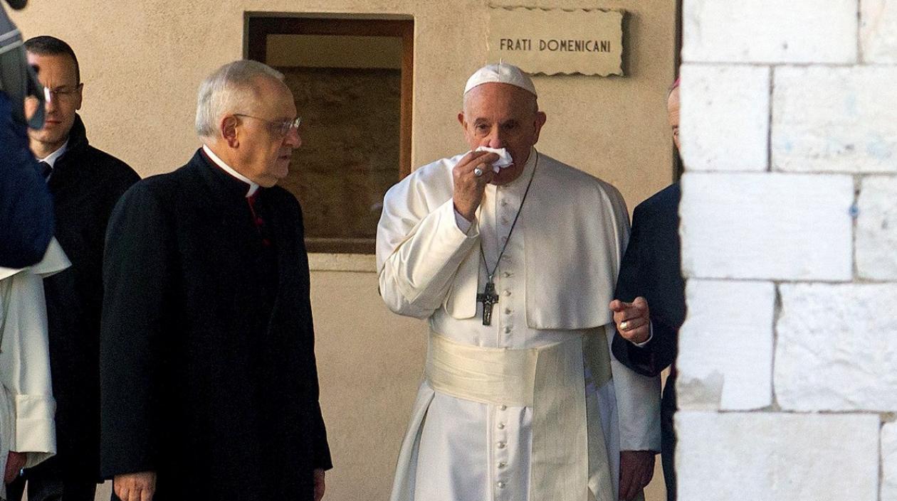 El Papa Francisco anunció que estaba resfriado, la semana anterior.