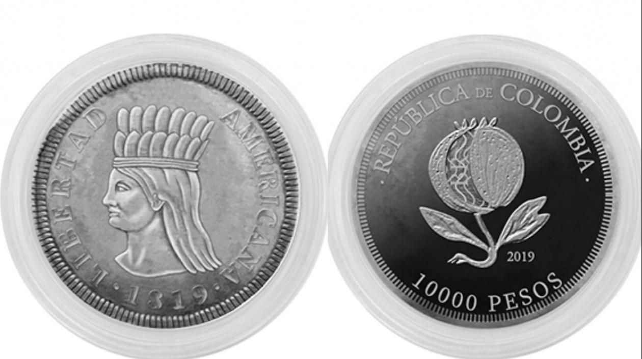 Esta es la moneda conmemorativa del Bicentenario.