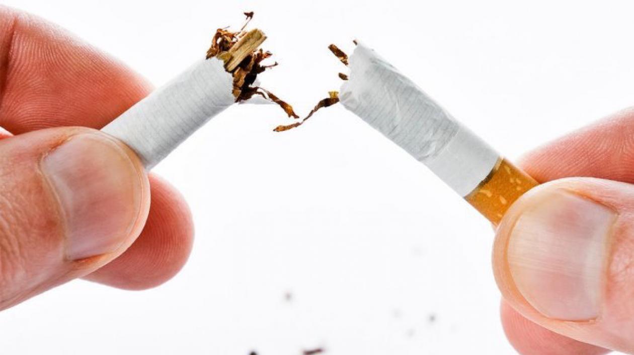 El tabaquismo aumenta los riesgos de salud para quienes resulten contagiados por Covid-19.