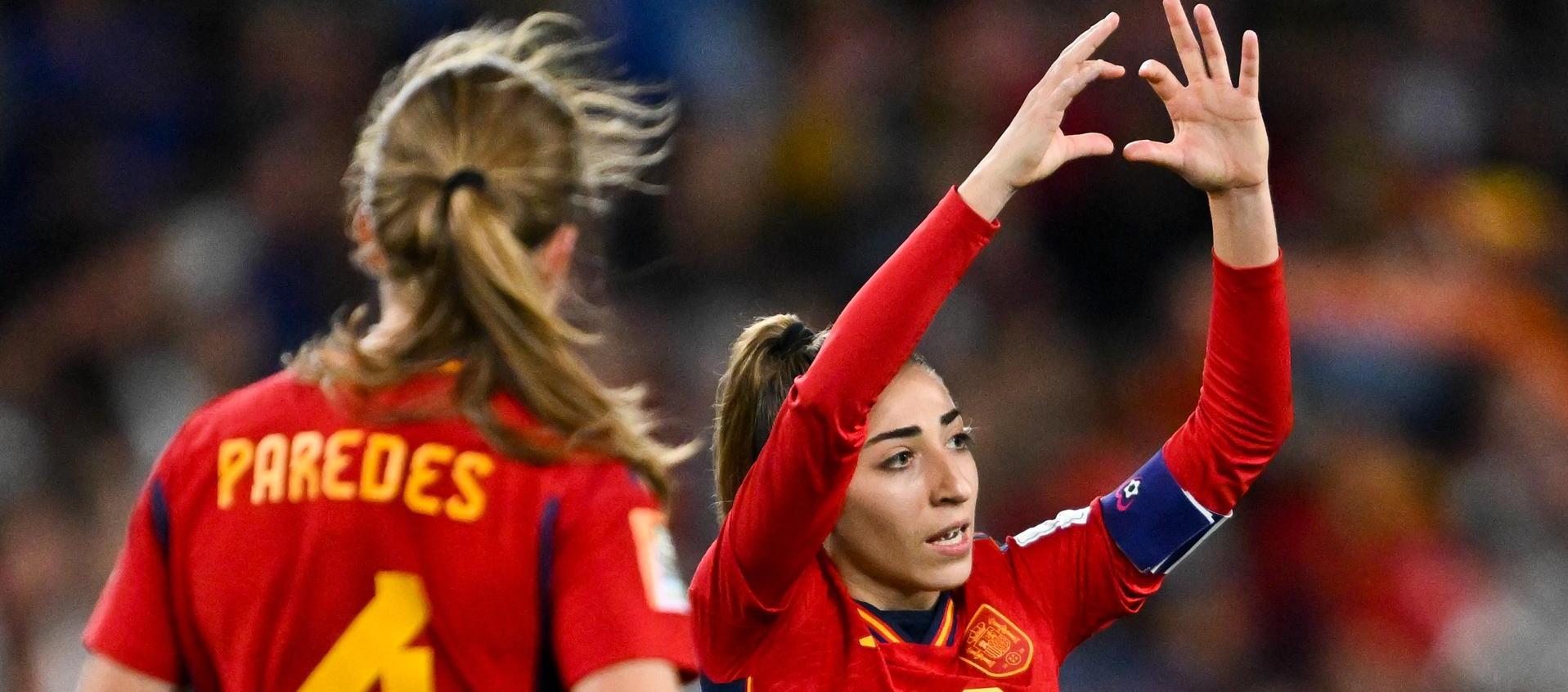 Olga Carmona celebra el gol con el que le dio el campeonato a España 