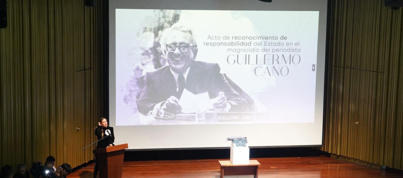 El homenaje a Guillermo Cano tuvo lugar el día que se conmemora el Día del Periodista.