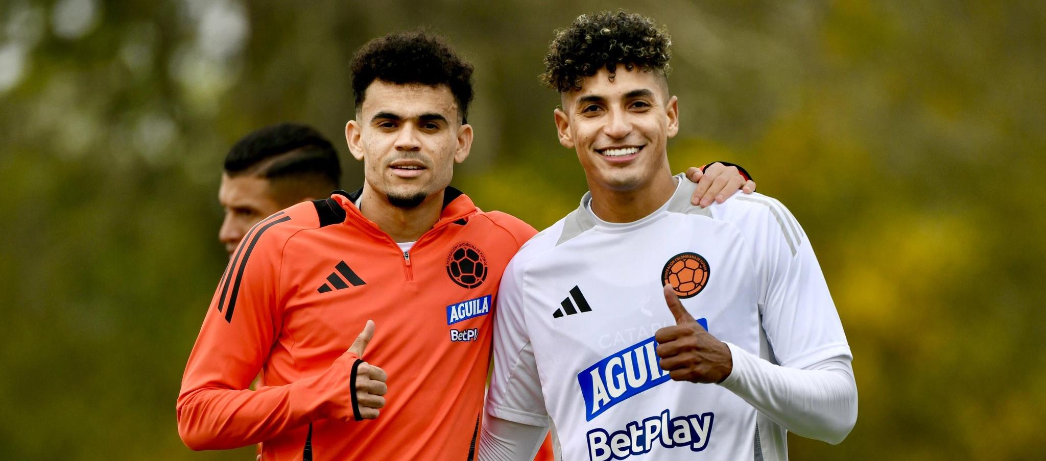 Luis Díaz y Gabriel Fuentes fueron compañeros en Junior y se reencontraron en la Selección Colombia.  