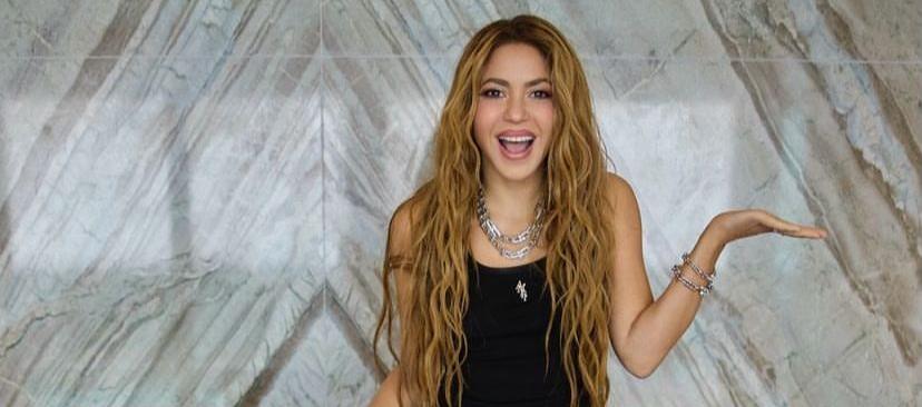Shakira continúa deleitando a sus seguidores con sus exitosas canciones.