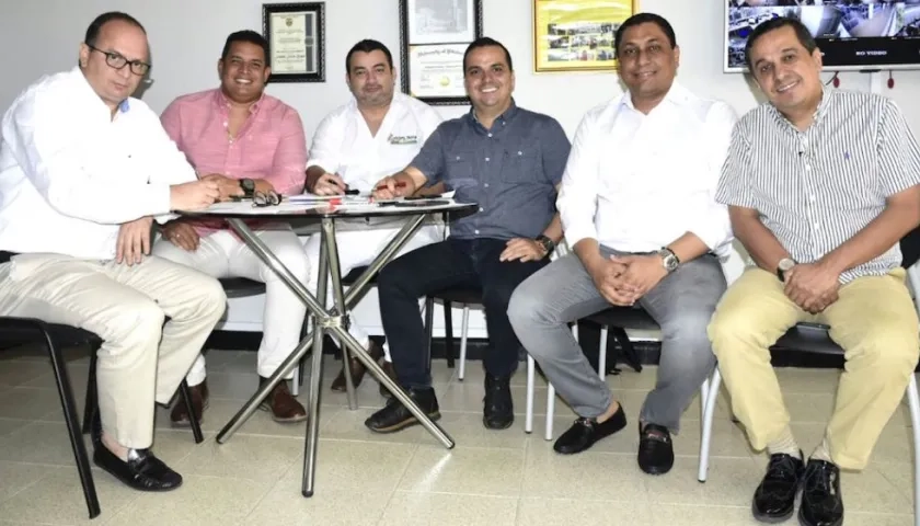 Directivos del Consejo Nacional de Contralores, reunidos en Barranquilla.