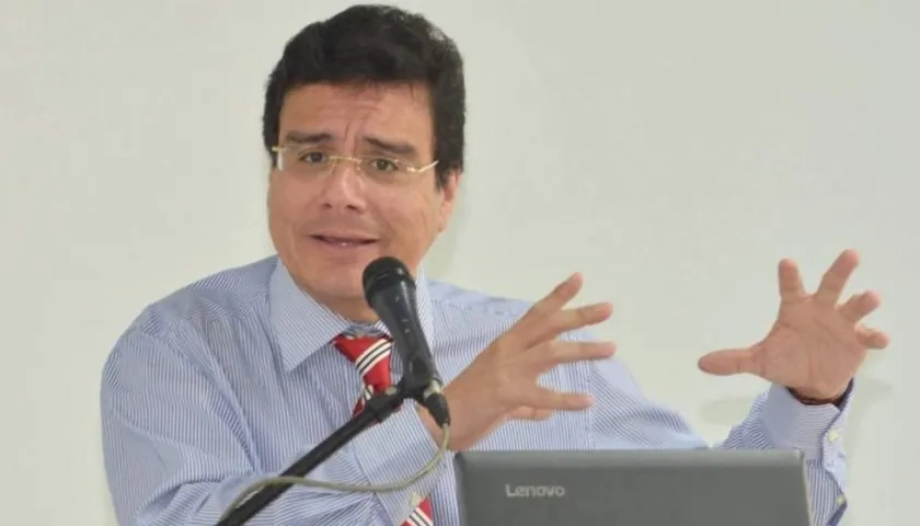 Ramsés Vargas Lamadrid.