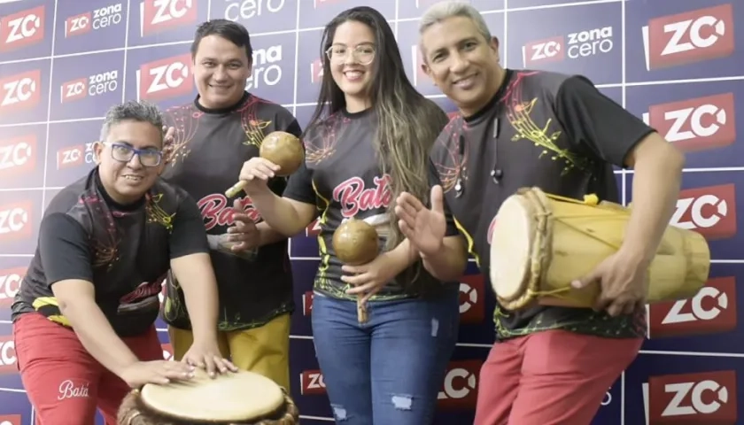 Alex Sáez, José Vélez, Linda Samudio y Juan Carlos Domínguez, integrantes de la Orquesta Batá.