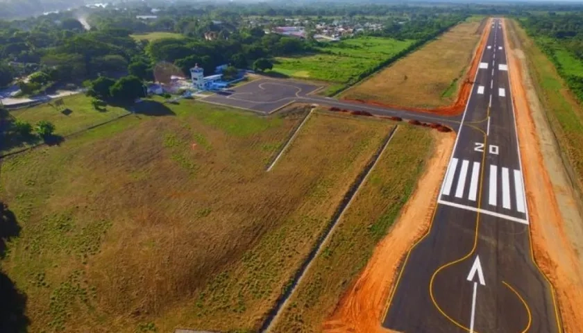 Panorámica del renovado aeropuerto de Mompox.
