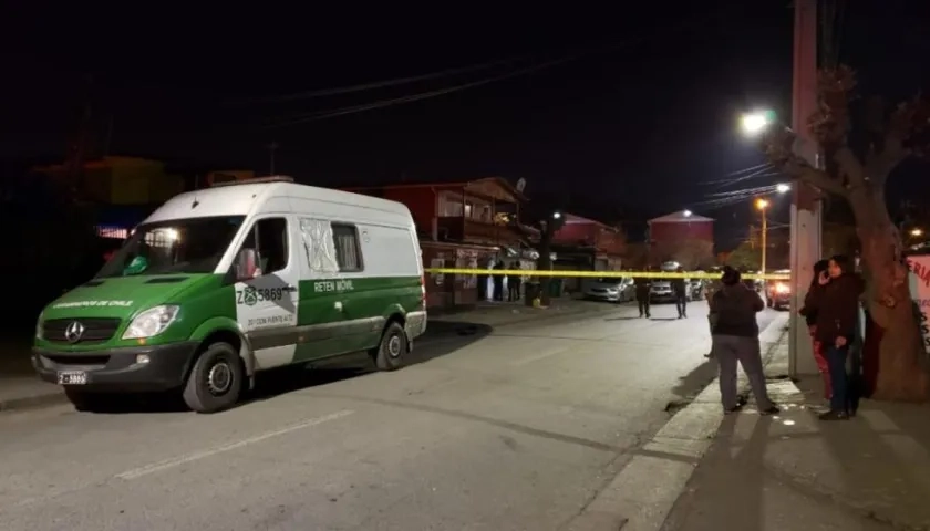 Muertos y heridos dejó una balacera en la población Carol Urzúa en Chile.