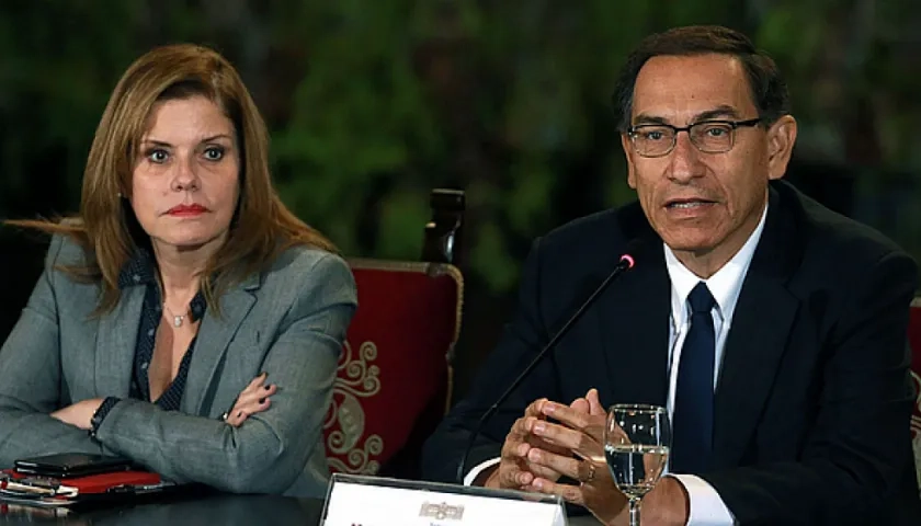 La vicepresidenta Mercedes Aráoz y el Presidente de Perú, Martín Vizcarra.