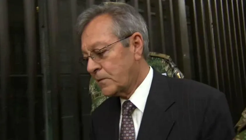 General en retiro Jesús Arias Cabrales, condenado por los desaparecidos del Palacio de Justicia.